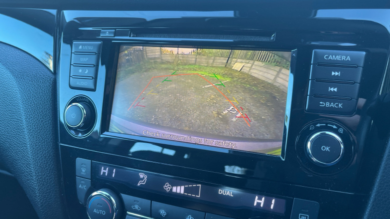 Nissan Qashqai 1.3 DiG-T 160 Acenta Premium 5dr DCT Petrol Hatchback